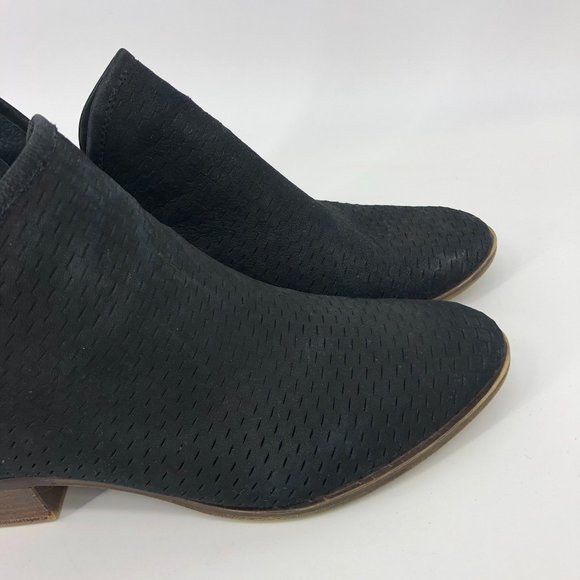 Lucky Brand Black Baley Perf Almond Booties 10 - Picture 4 of 5